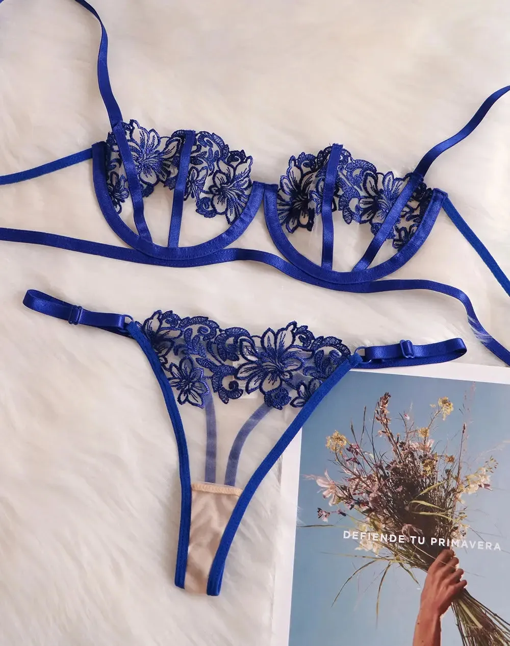 Guan Cobalt Lace Thong Bra Set