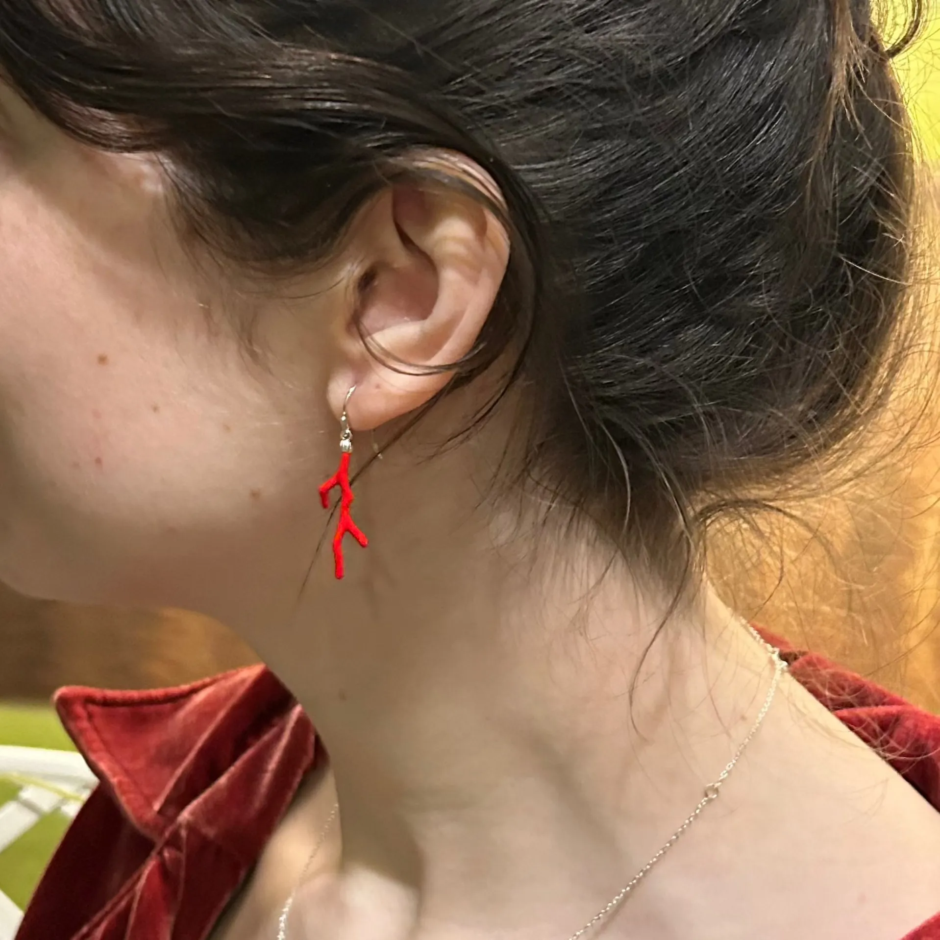 Jane Austen Emma Earrings - Coral Red