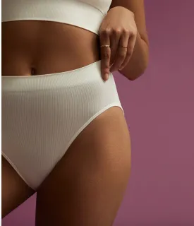 #N542 Form Seamless High-Leg Bikini