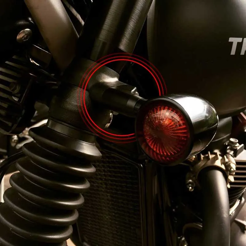 Supports clignotants pour Triumph LC - Filetage 10mm | Motone Customs